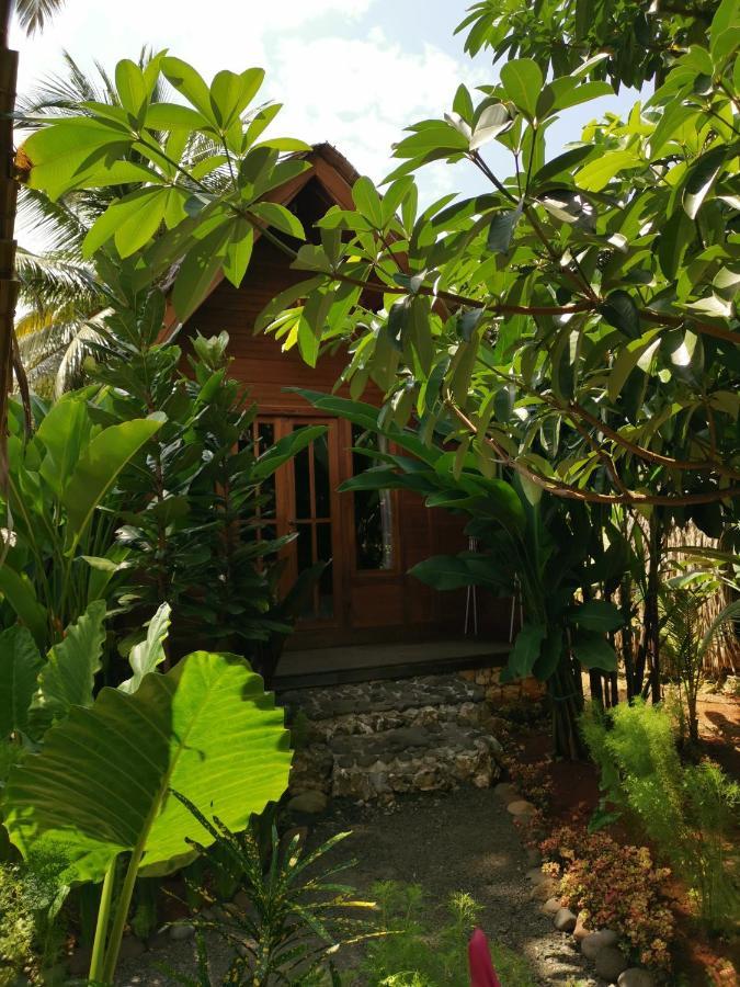 Coconut Tree Cottages Batukaras Esterno foto
