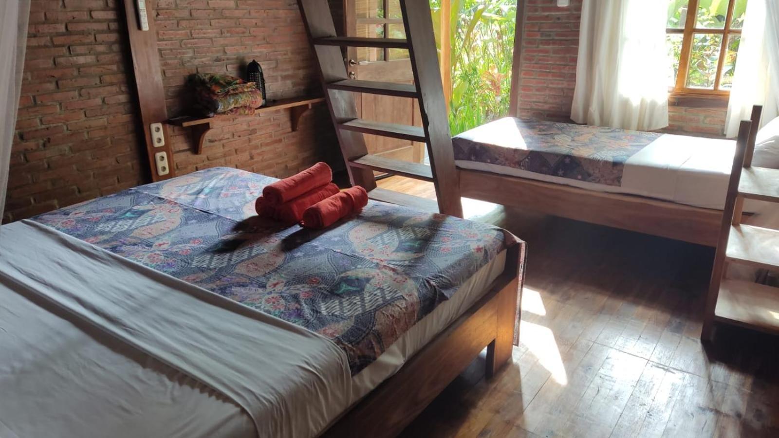 Coconut Tree Cottages Batukaras Esterno foto